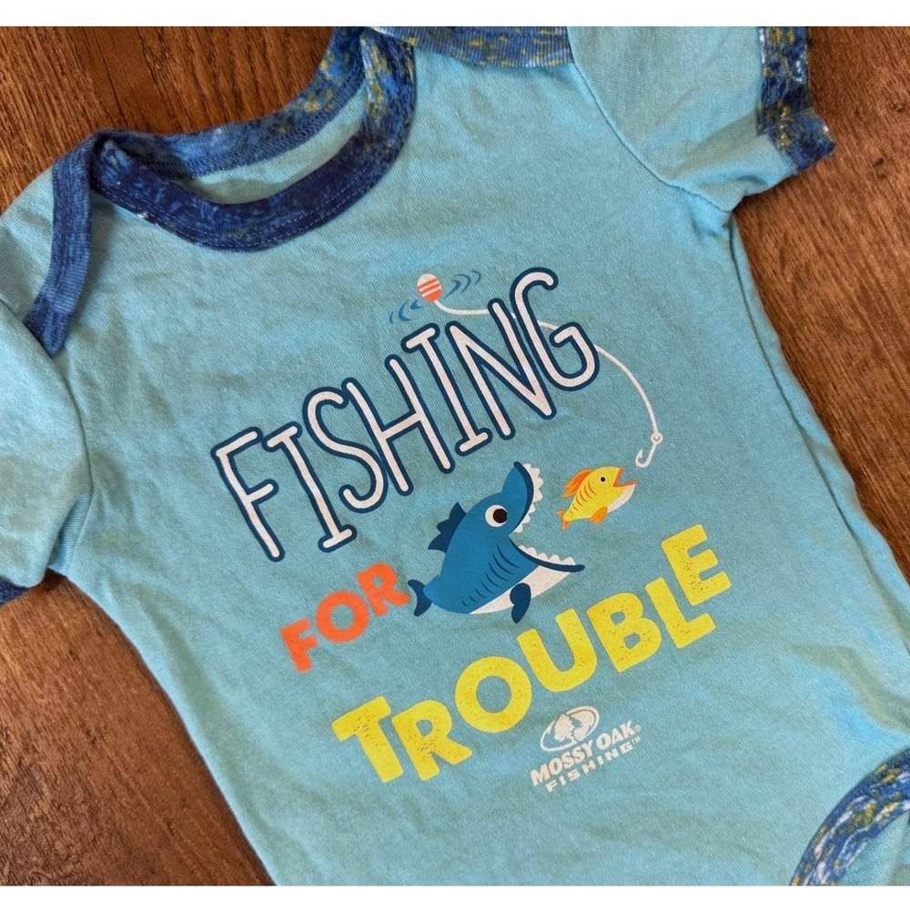 Mossy Oak Bodysuit Baby 12 Months Blue Fishing For Trouble Shark Camo Trim